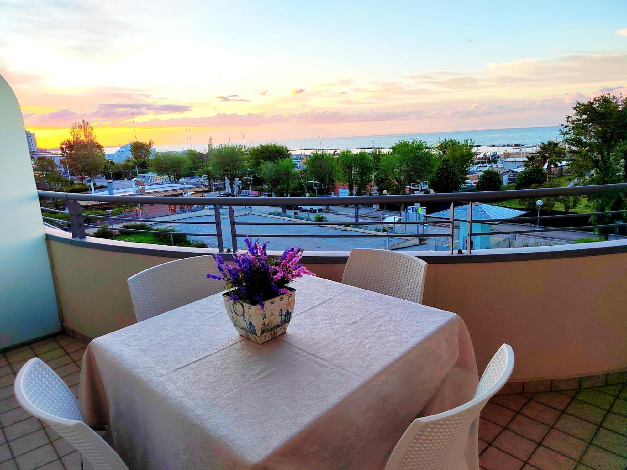Vistamare Bluemar - Living The Sea - 120mq * Cattolica